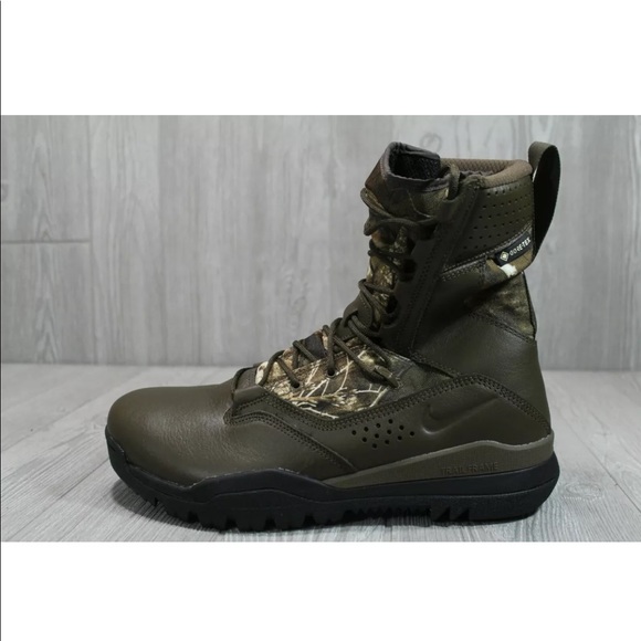 NWT Men’s Nike SFB 8” Field 2 Gortex Camo Boots - Picture 2 of 7